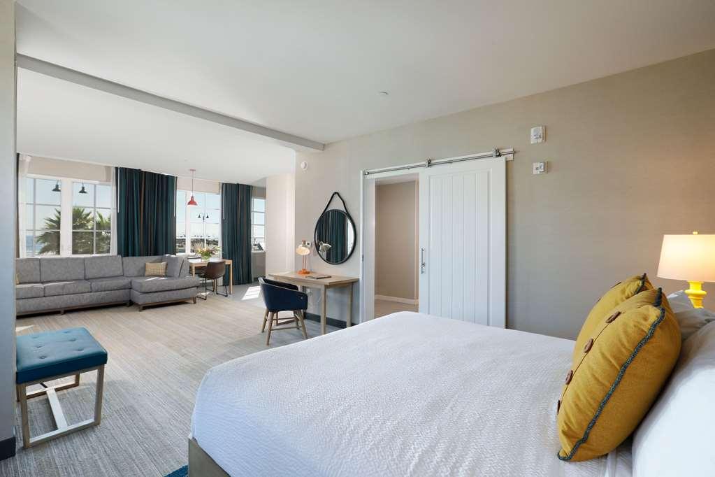 Inn At The Pier Pismo Beach, Curio Collection By Hilton Pokoj fotografie