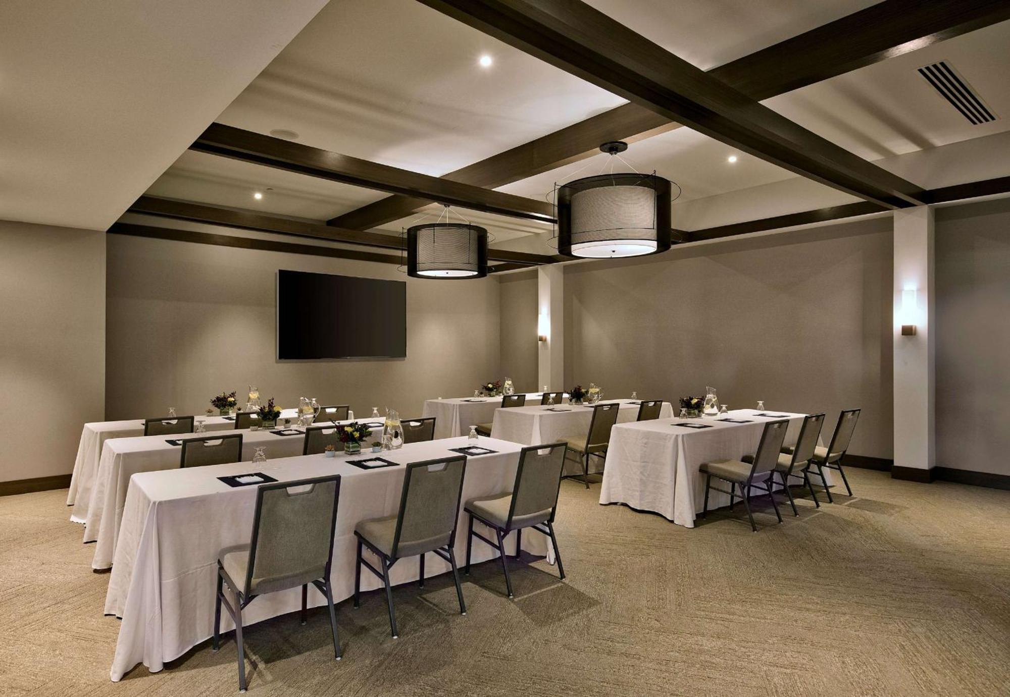 Inn At The Pier Pismo Beach, Curio Collection By Hilton Exteriér fotografie