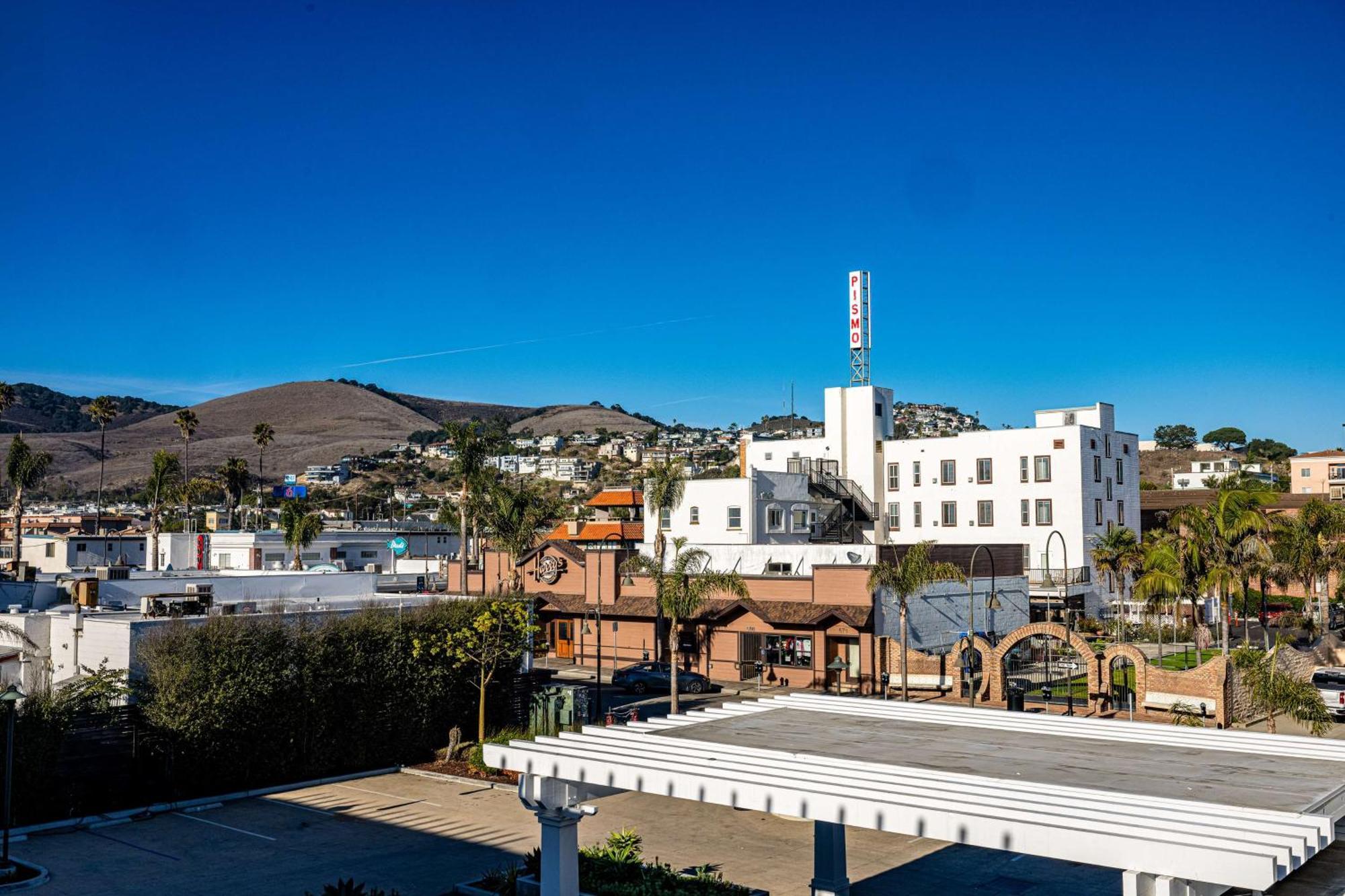 Inn At The Pier Pismo Beach, Curio Collection By Hilton Exteriér fotografie